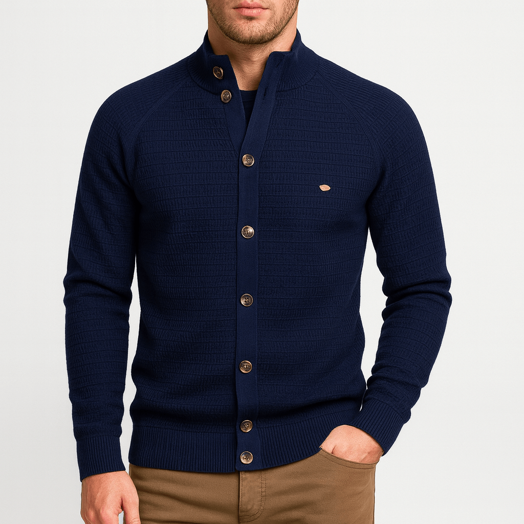 Fitted Crew Neck Pullover Sweatshirt