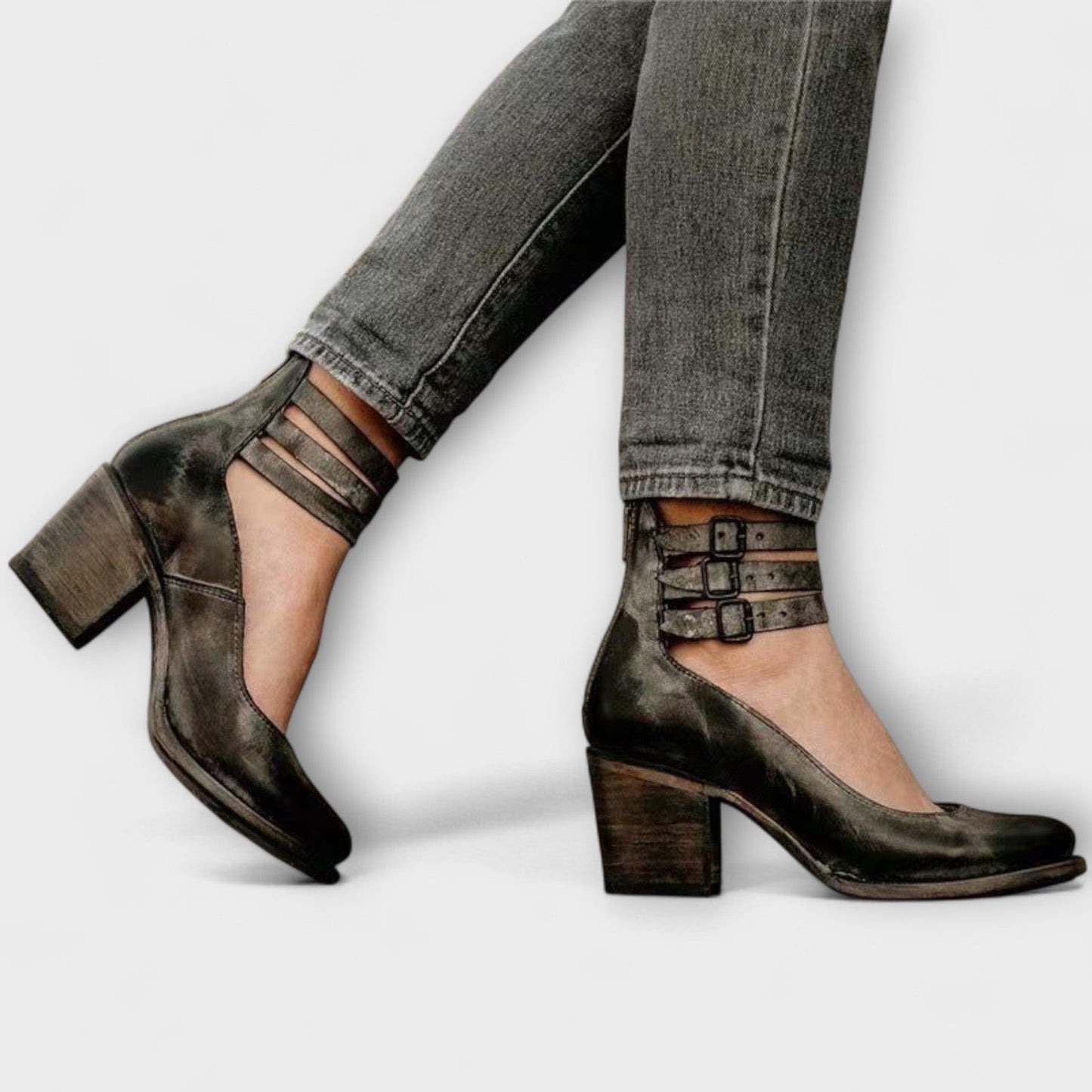 Supportive and Fashionable Orthopedic Walking Shoe