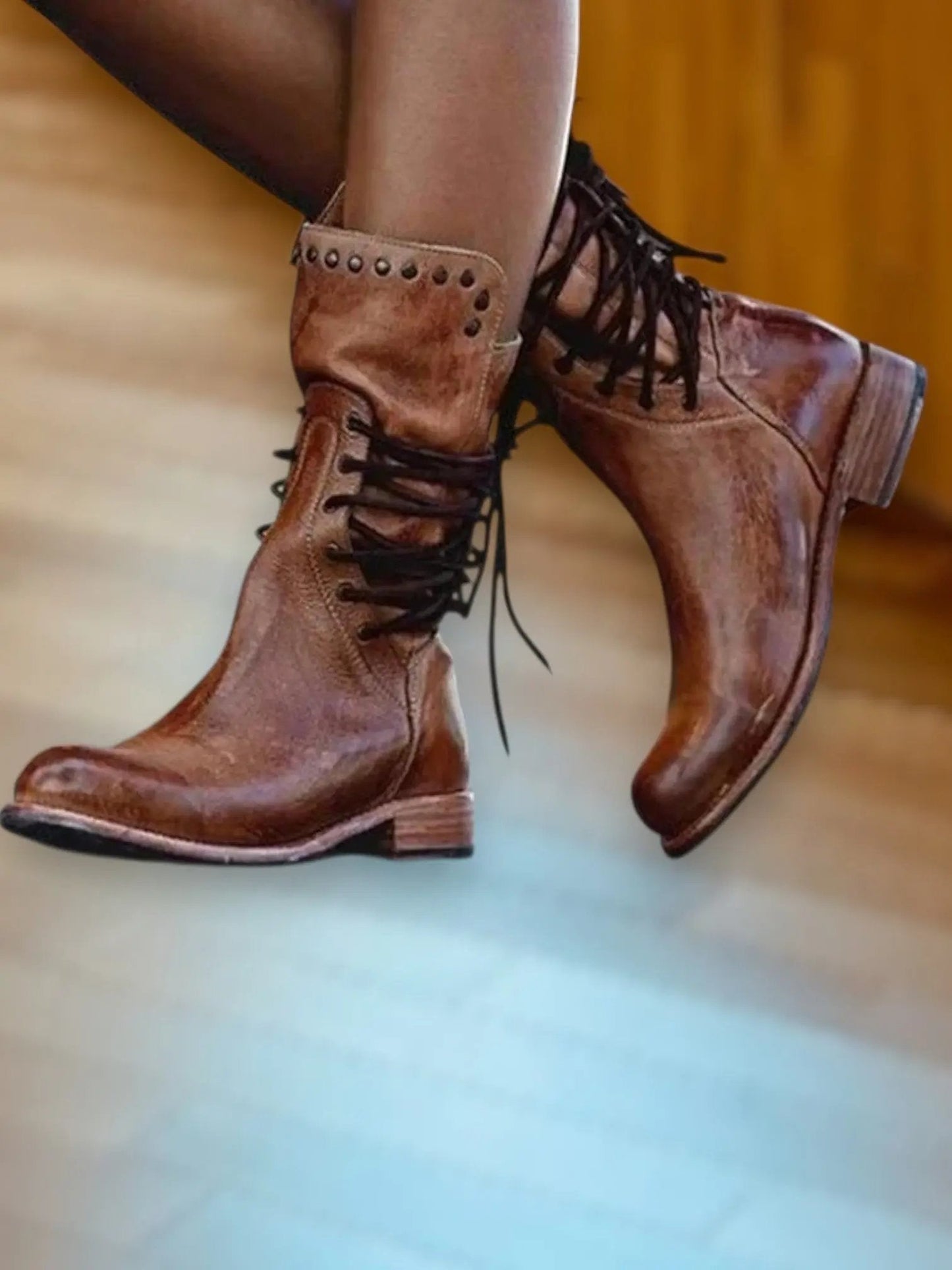 Comfortable Women's Leather Ankle Boots with Laces - OutfitLondon