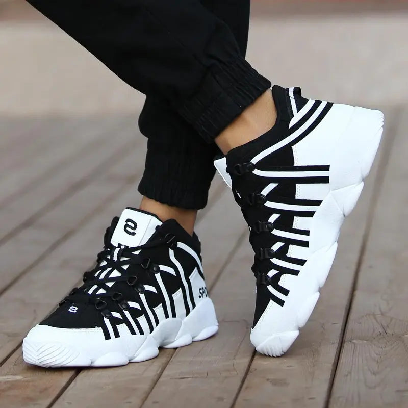 Lightweight Airy Mens Athletic Shoes