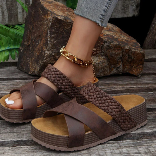 Comfortable Cross Strap Slide Sandals - OutfitLondon
