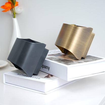 Contemporary Arc Brass LED Wall Light Fixture