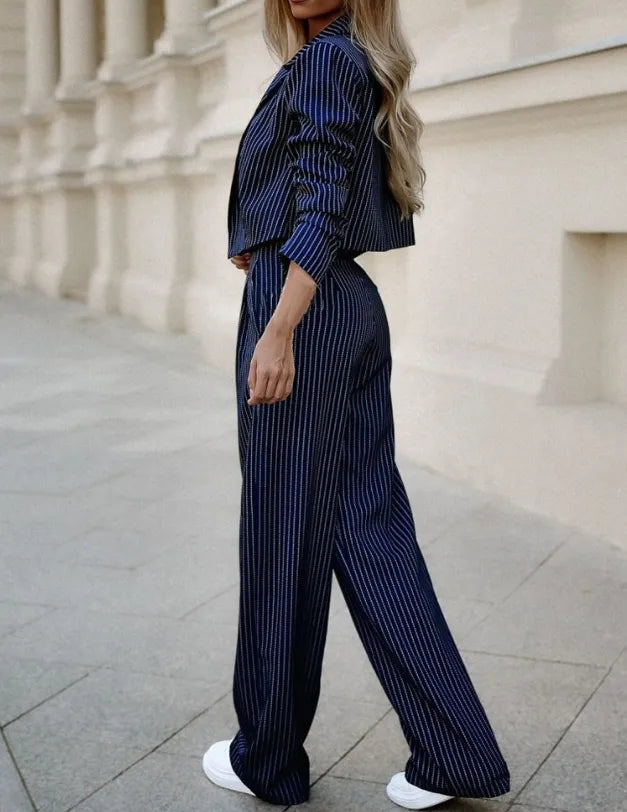 Fashionable Striped Loose Fit Pantsuit Set