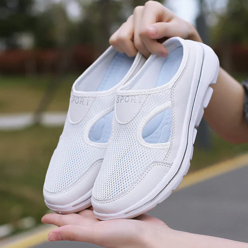 Leya Slippers | Breathable Slippers