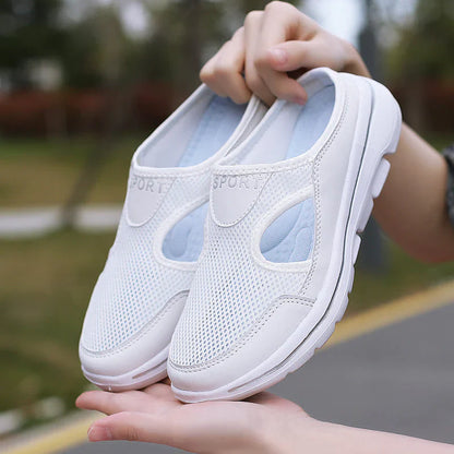 Leya Slippers | Breathable Slippers