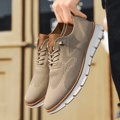 Lightweight Air Mesh Men's Running Shoes