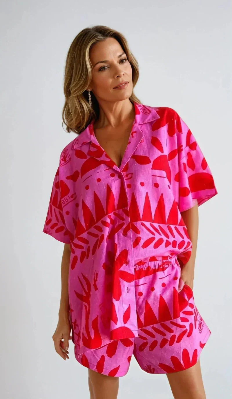 Comfortable Women's Relaxed Fit Pajama Set - OutfitLondon