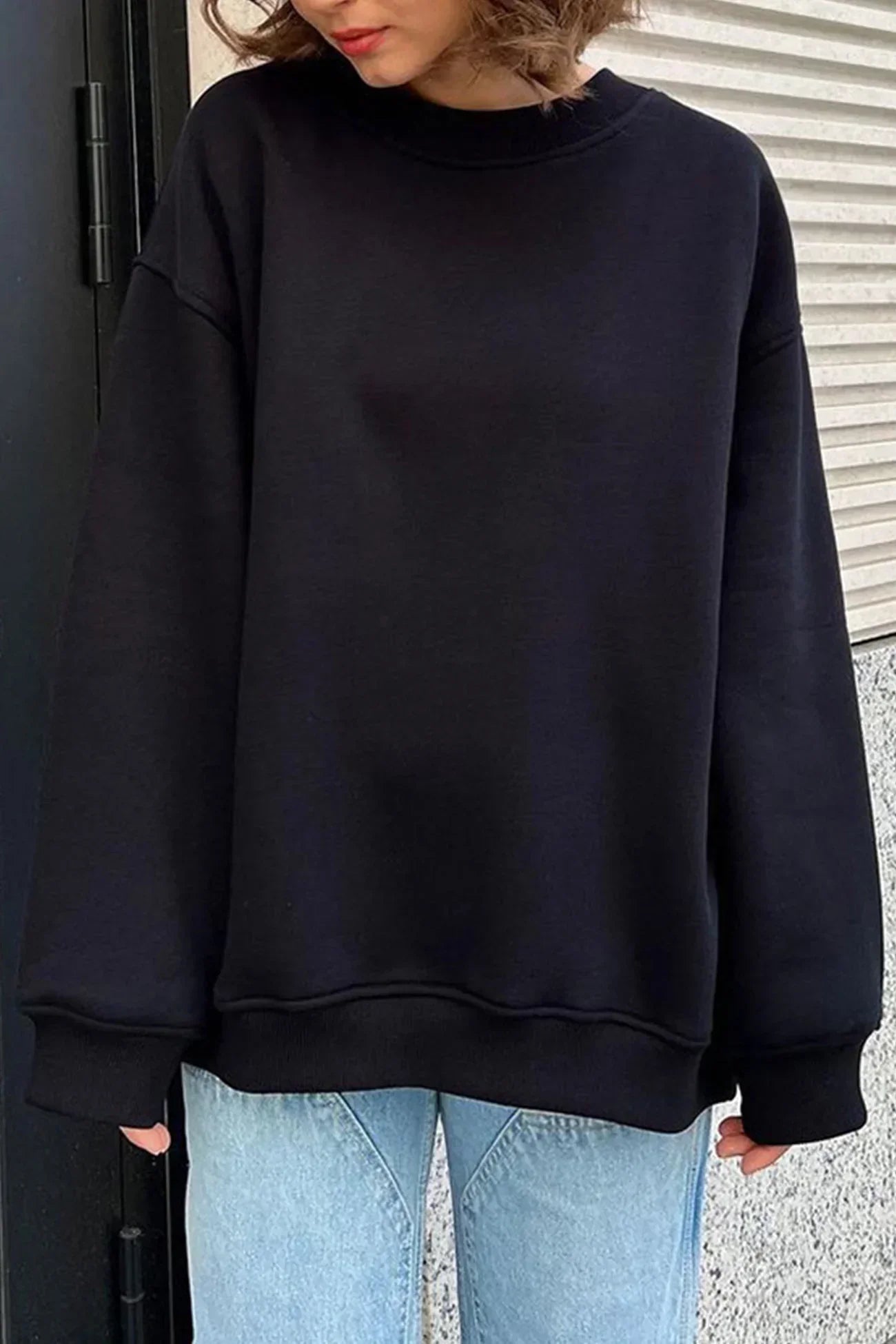 Relaxed Fit Women's Crew Sweatshirt