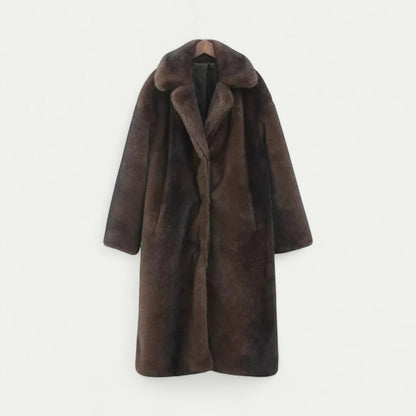 Luxurious Soft Fake Fur Winter Coat - OutfitLondon