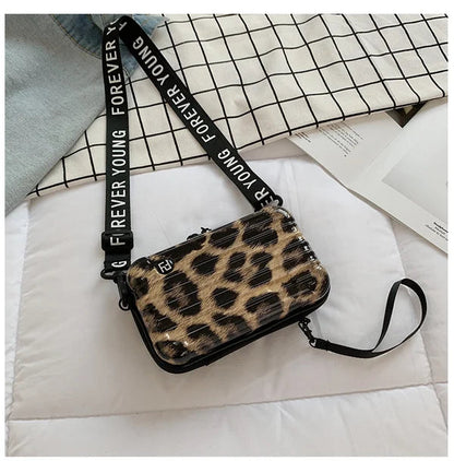 Stylish Small Hardcase Crossbody Purse for Ladies