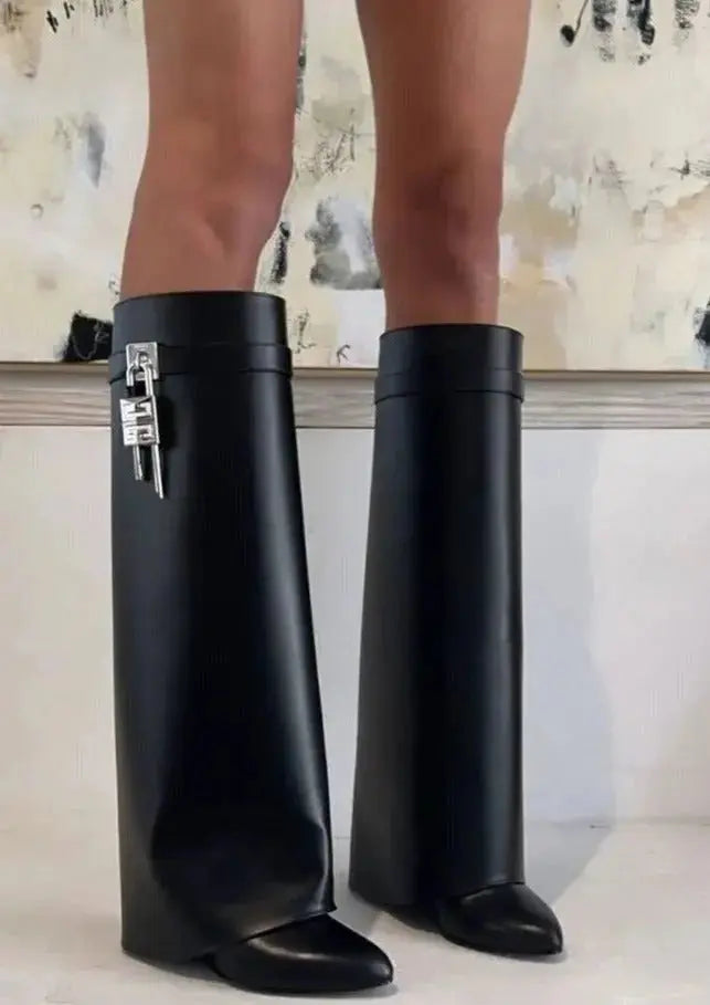 Aurelia Women's Knee-High Wedge Boots Glossy Black