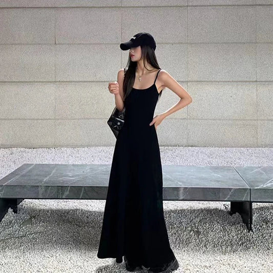 Elegant Flowy Long Summer Dress - OutfitLondon