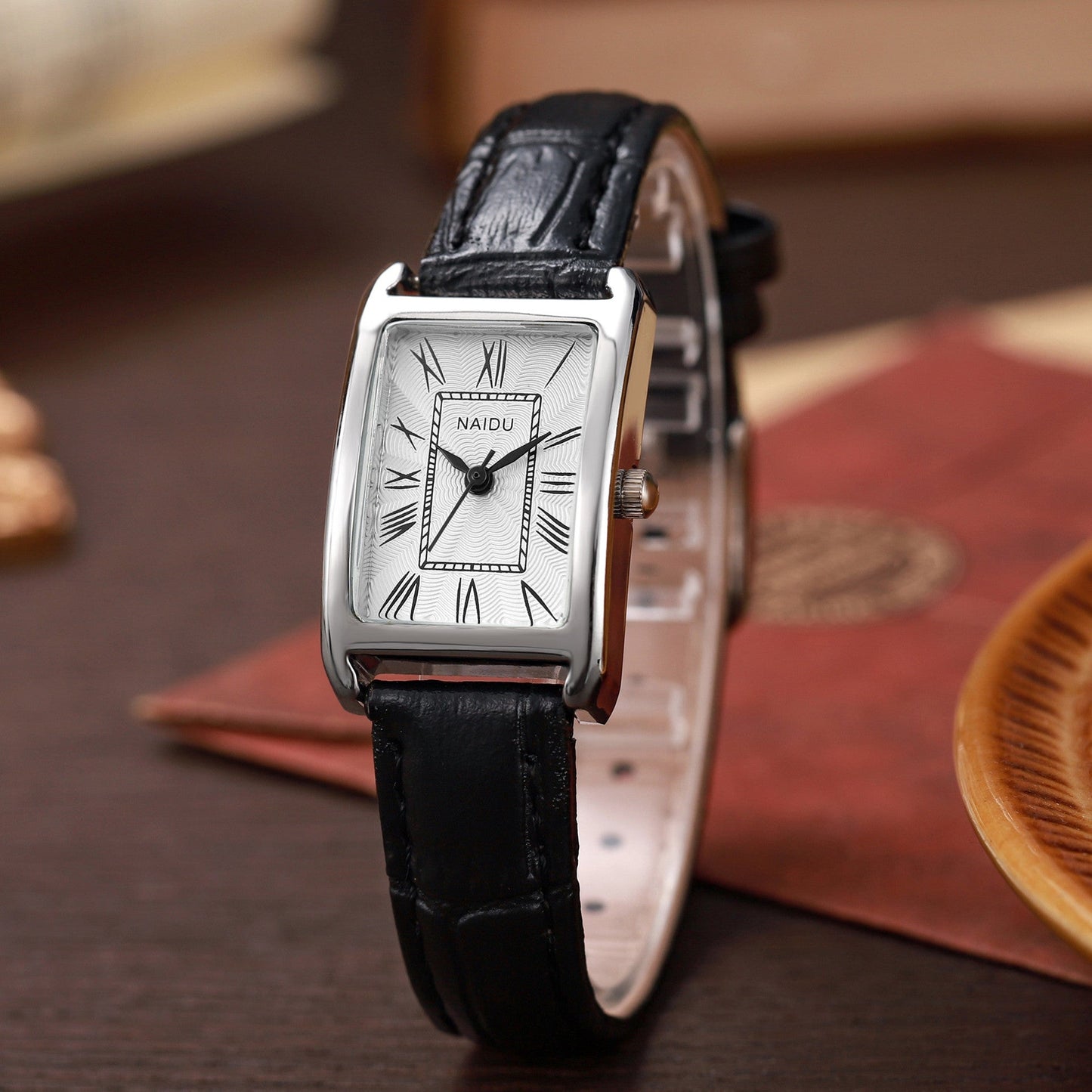 Leather Strap Roman Numeral Wristwatch