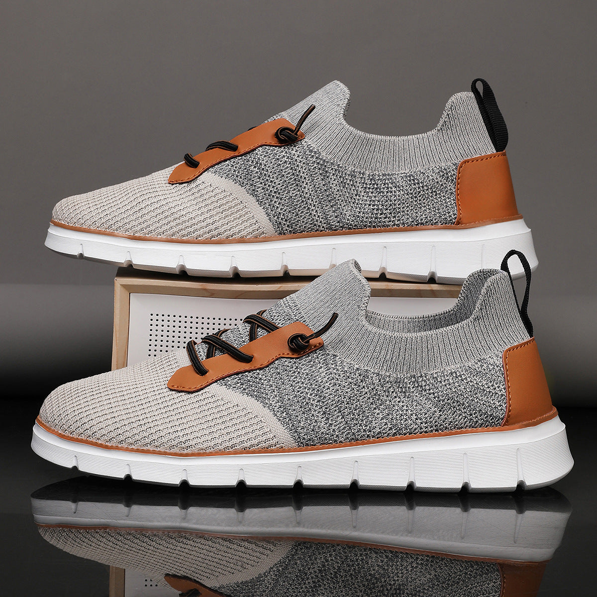 Breathable Low-Top Mesh Running Shoes