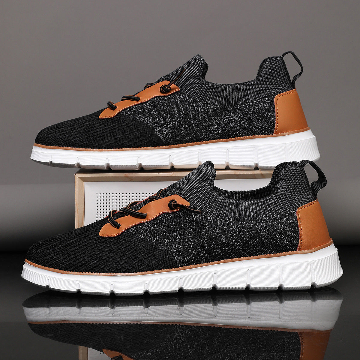 Breathable Low-Top Mesh Running Shoes