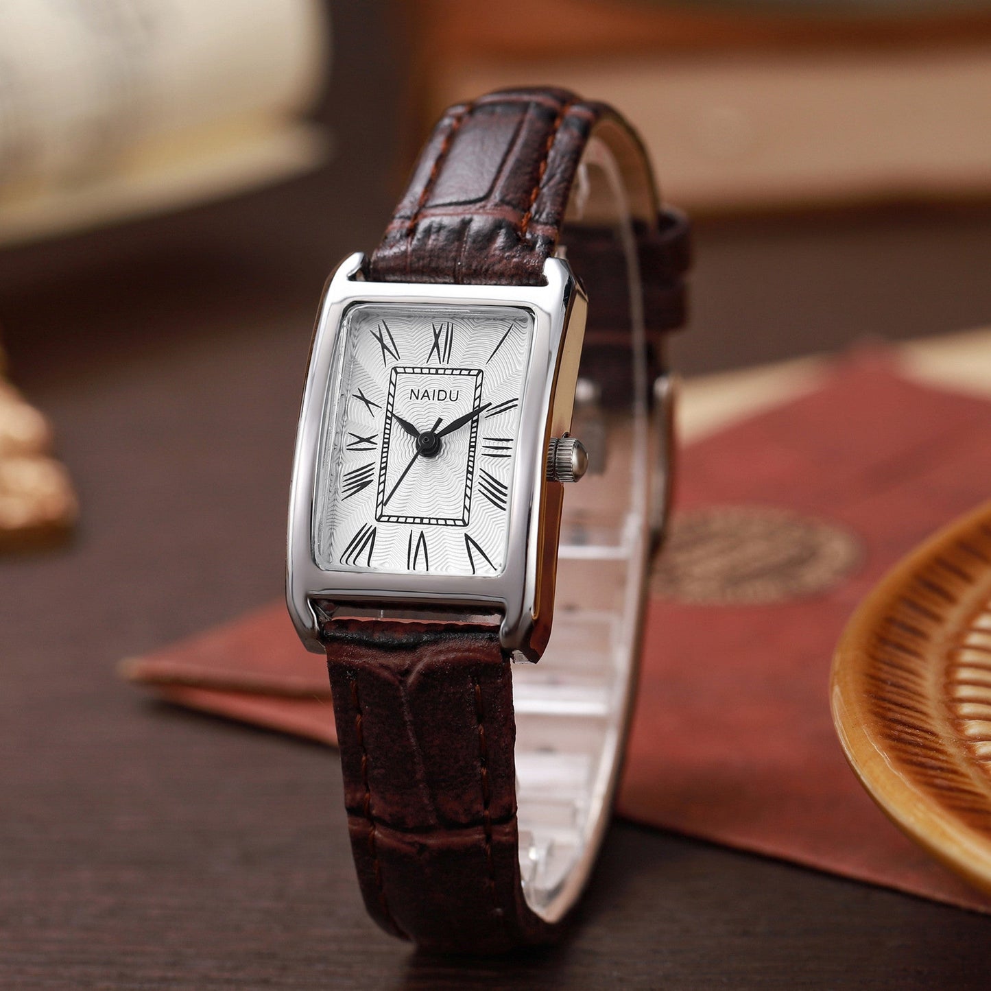 Leather Strap Roman Numeral Wristwatch