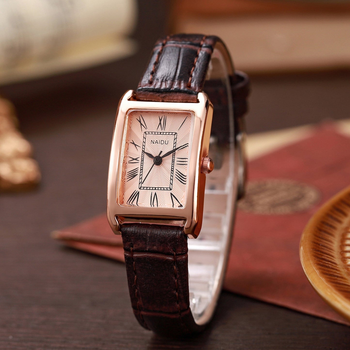 Leather Strap Roman Numeral Wristwatch