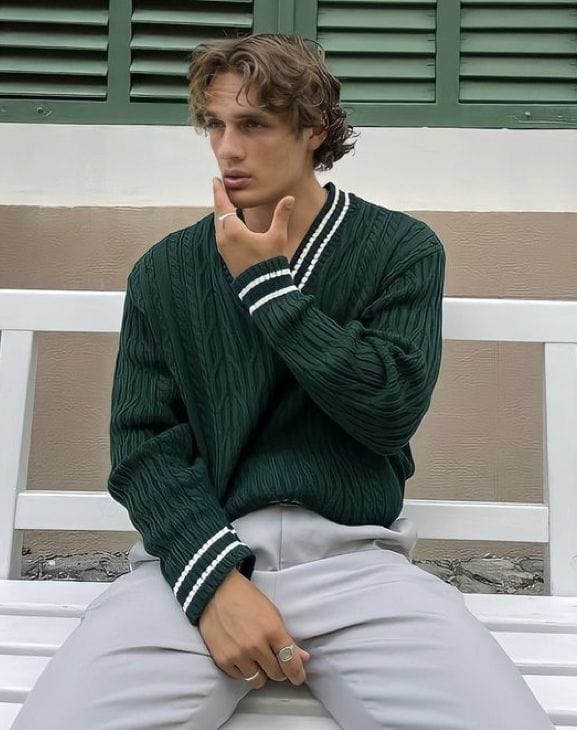 Classic Olive Crew Neck Sweater - OutfitLondon