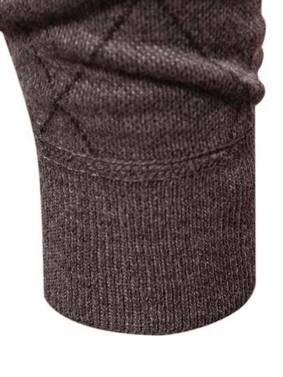 Breathable Crew Neck Knit Sweater Men