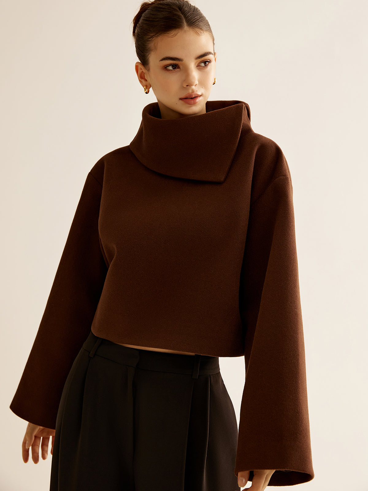 Classic Women's Crew Neck Textured Knit Top - OutfitLondon