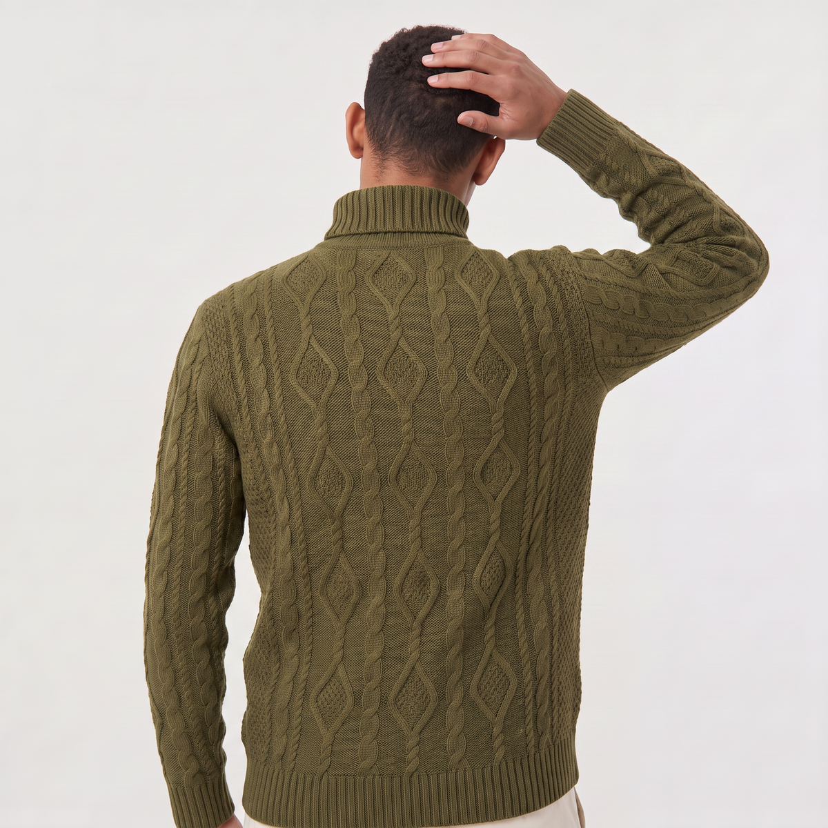 Men's Classic Cable Knit Wool Turtleneck Sweater