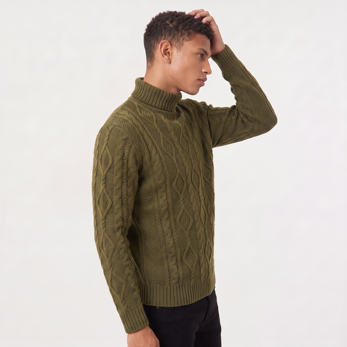 Men's Classic Cable Knit Wool Turtleneck Sweater