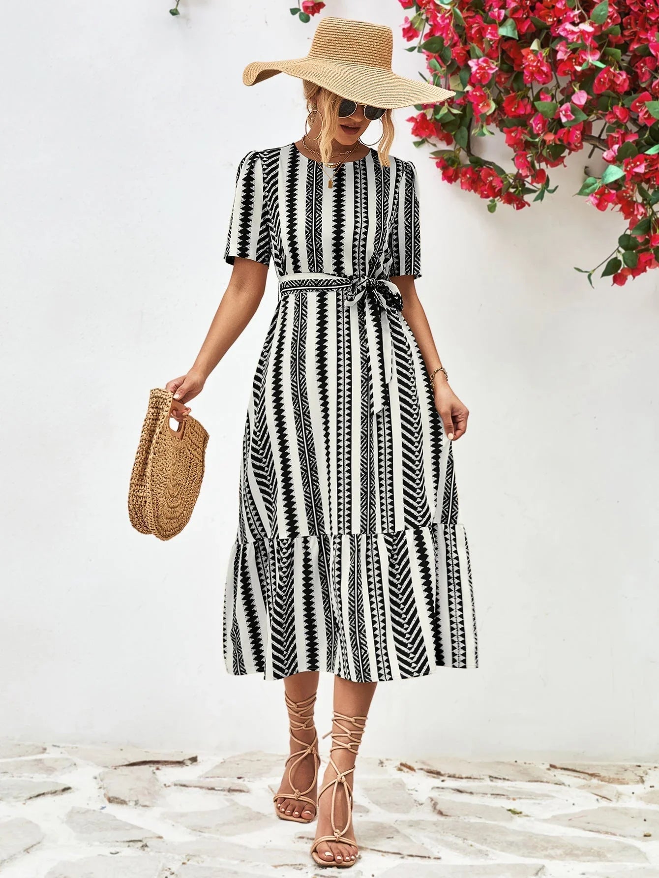 Meera Dress | Chic Striped Midi Dress