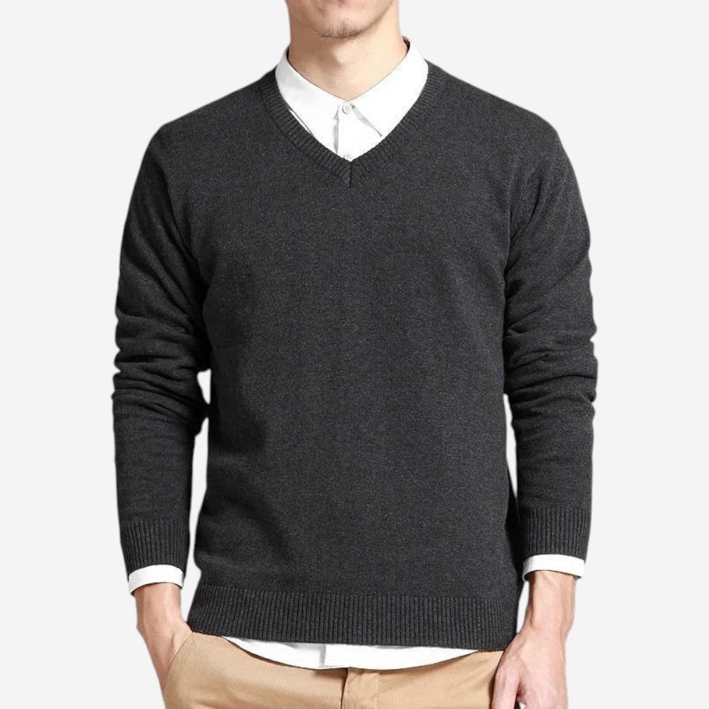Classic Fit Crew Neck Pullover