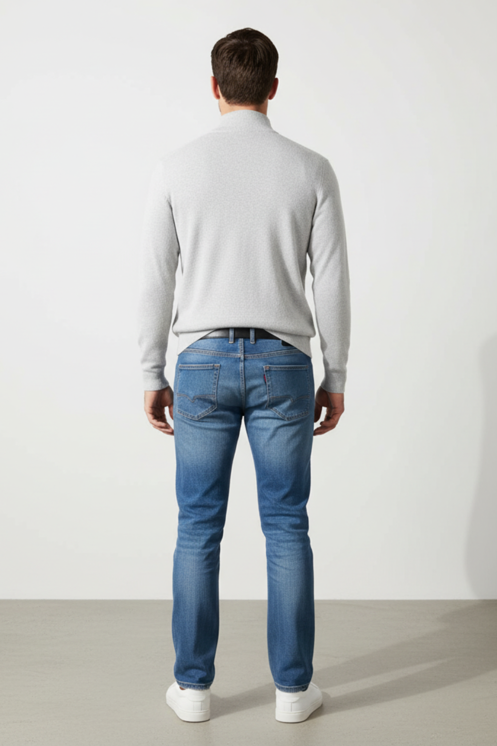 Soft Men's Wool Crew Neck Jumper