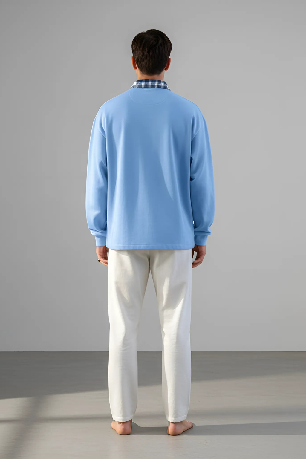 Classic Crew Neck Pullover Sweatshirt
