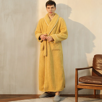 Soft Plush Robe with Hood – Warm Fleece Bathrobe for Women