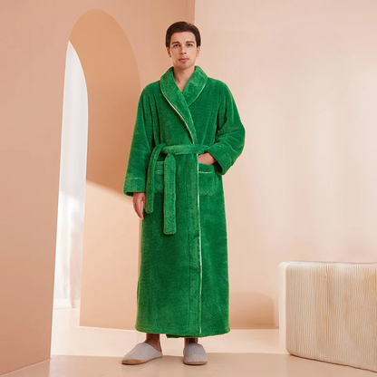 Soft Plush Robe with Hood – Warm Fleece Bathrobe for Women