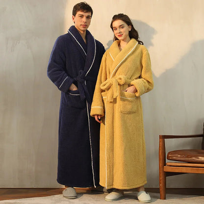 Soft Plush Robe with Hood – Warm Fleece Bathrobe for Women