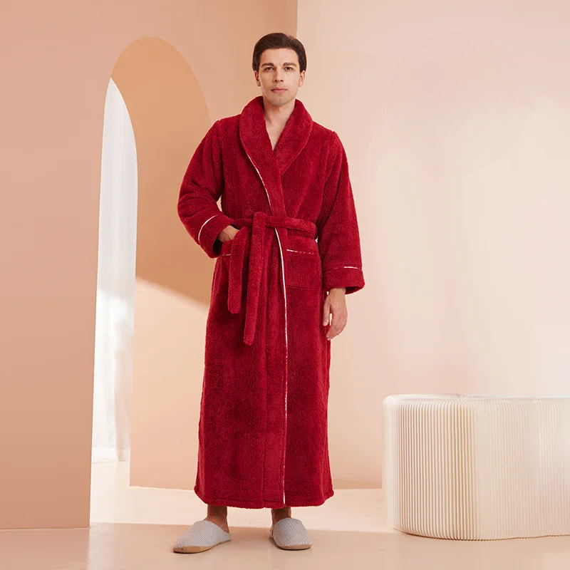 Soft Plush Robe with Hood – Warm Fleece Bathrobe for Women