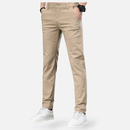 Classic Fit Men's Comfort Chino Pants
