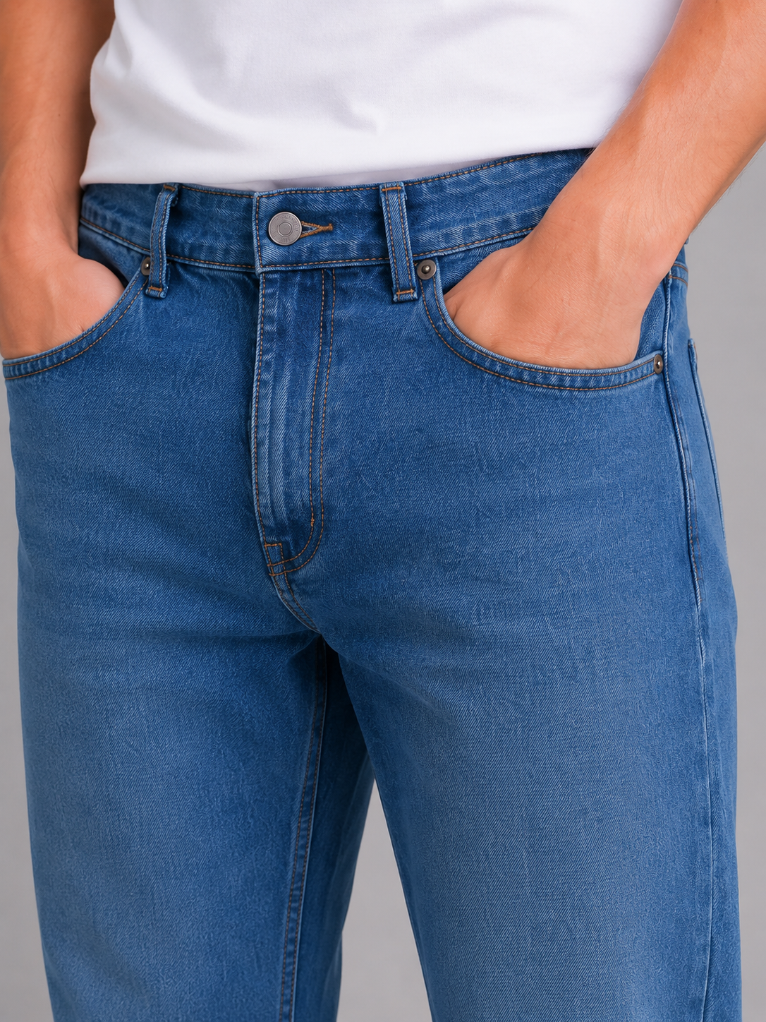 Men's Classic Regular Fit Denim Straight Leg Jeans