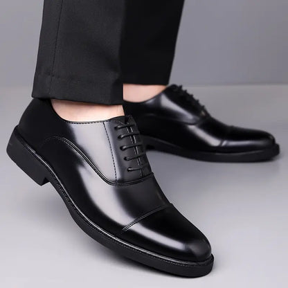 Men's Sleek Leather Oxfords - Traditional Formal Dress Shoes