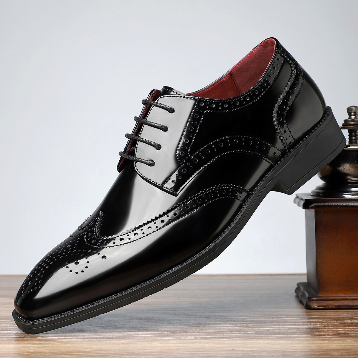 Stylish Men's Leather Oxfords