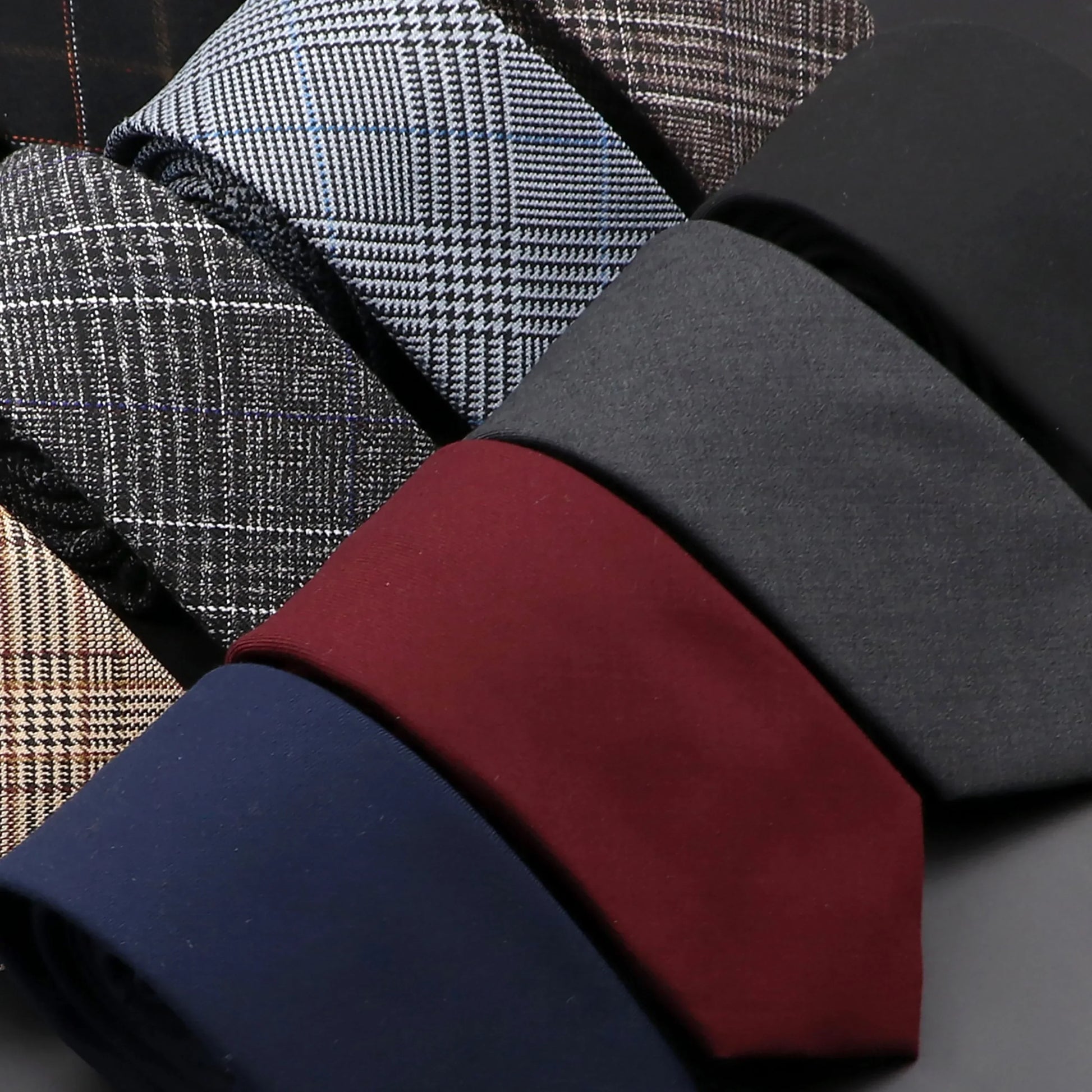 Stylish Men's Simple Formal Tie - Classic Business Necktie - OutfitLondon