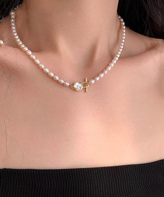 Women's White Gold Plated Pearl Necklace Copper Four Leaf Clover - OutfitLondon