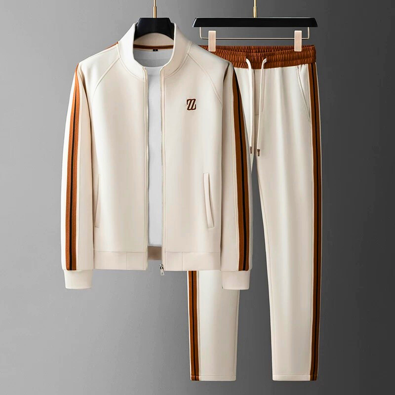 Athletic Men's Tracksuit with Soft Fleece Inside