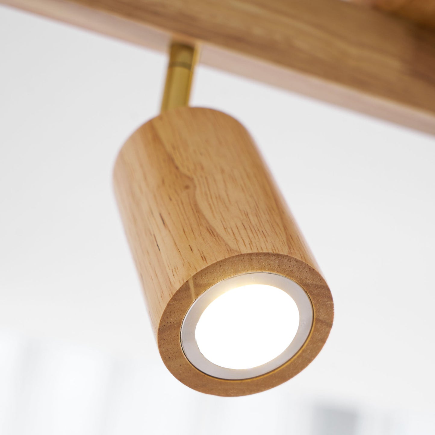 Compact Wooden Dimmable LED Spot Light