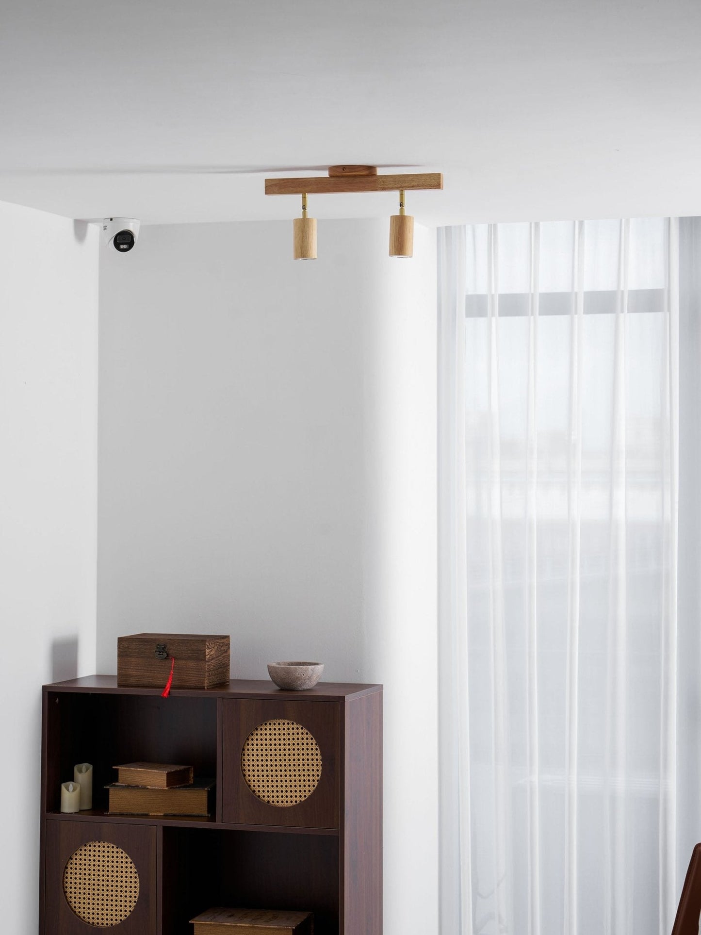 Compact Wooden Dimmable LED Spot Light
