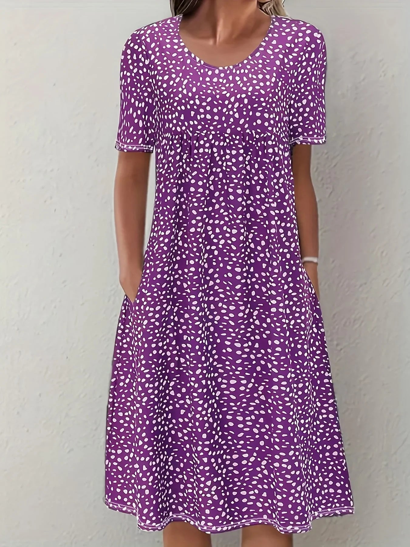 Neela Dress | Short Sleeve Loose Fit Knee-Length Printed Dress