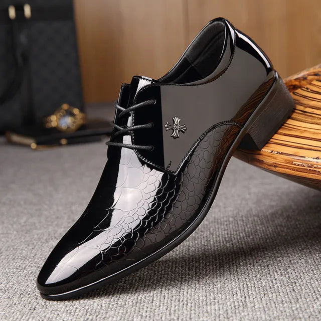 Sleek Black Leather Office Shoes For Men - OutfitLondon