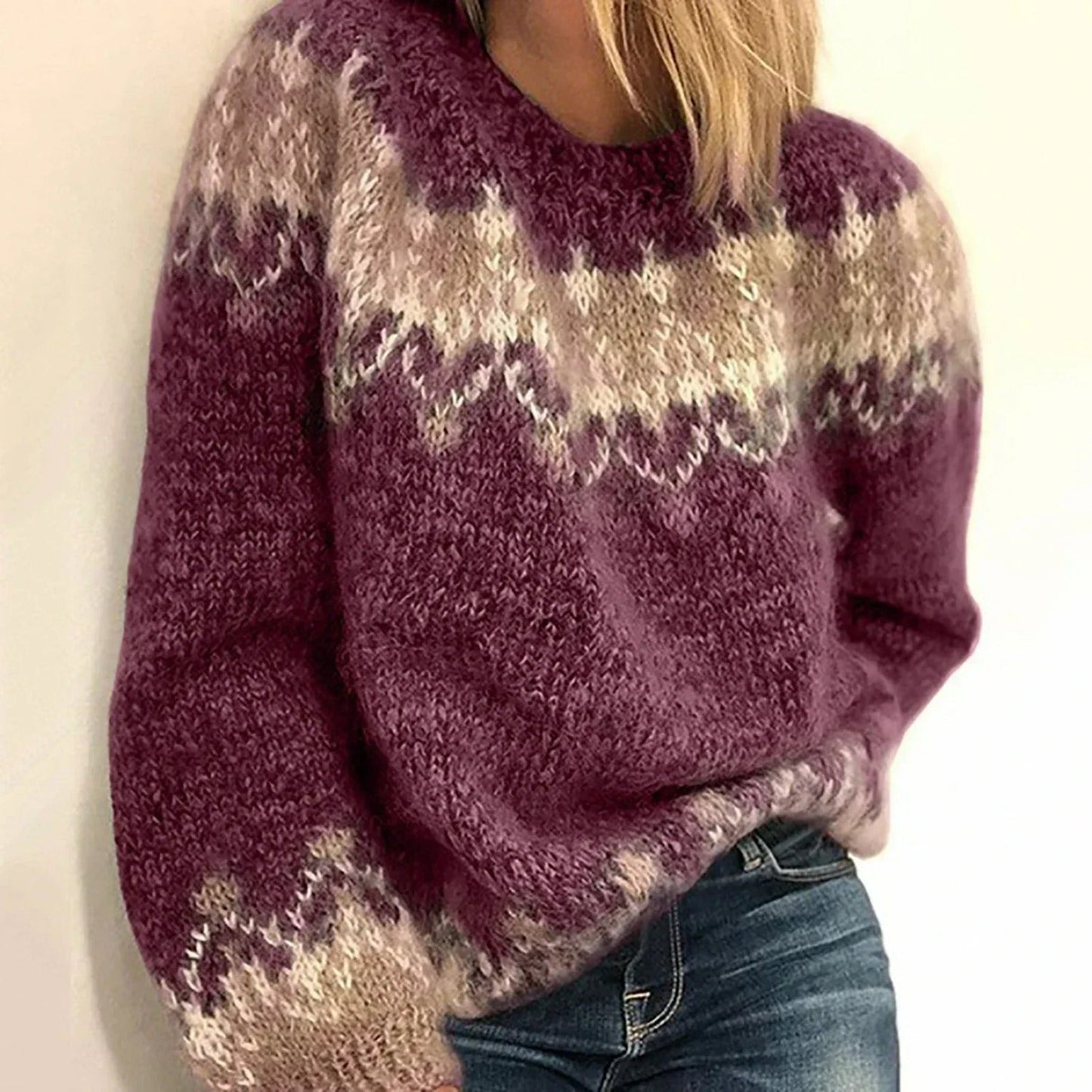 Nina – Classic Women's Crew Neck Sweater