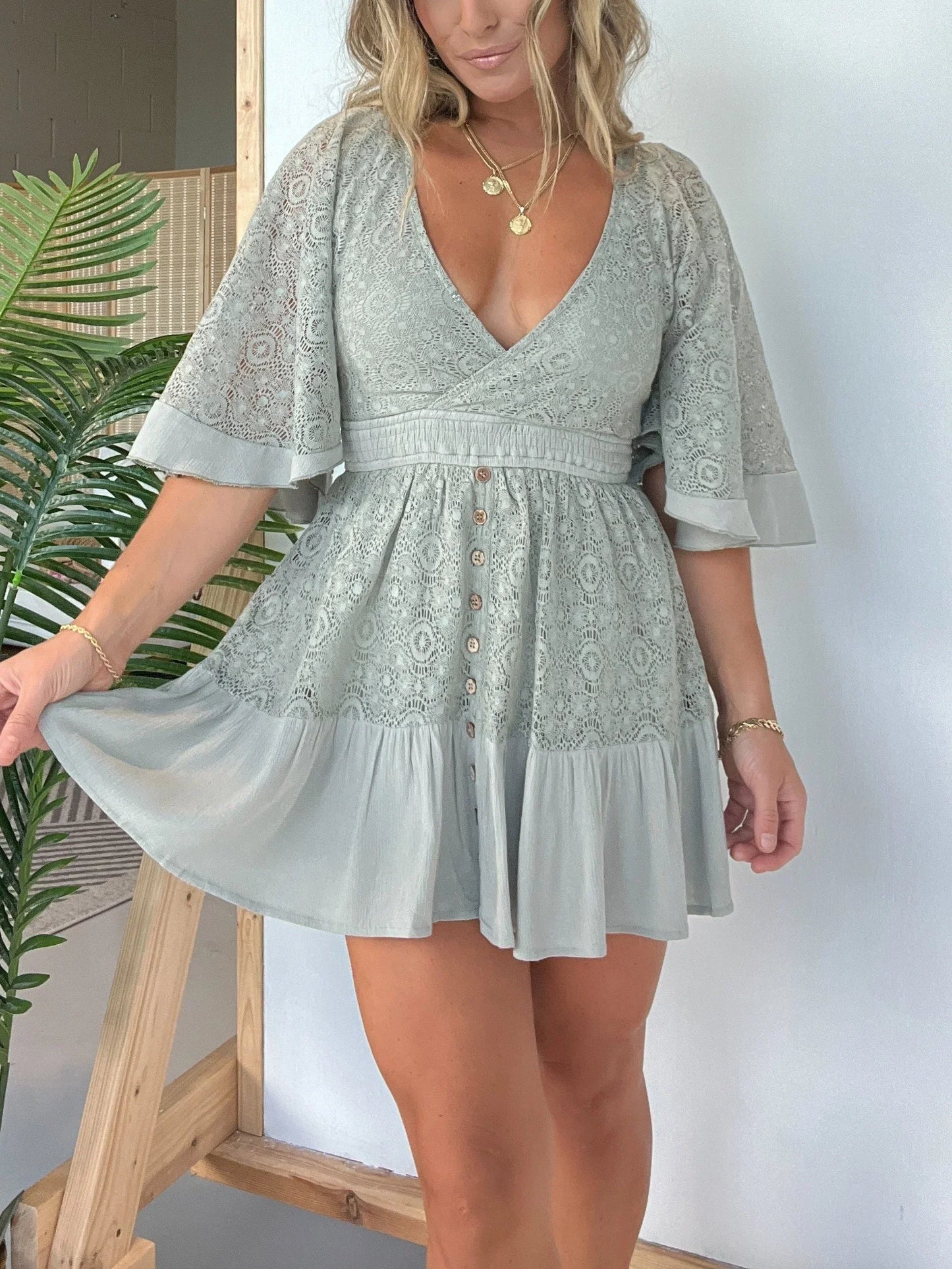 Women's Lace Romper with V-Neck and Flared Sleeves - OutfitLondon
