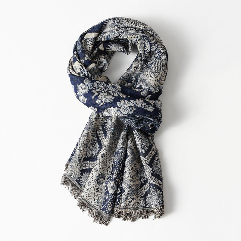 Elegant Fringe Scarf with Classic Jacquard Design - OutfitLondon