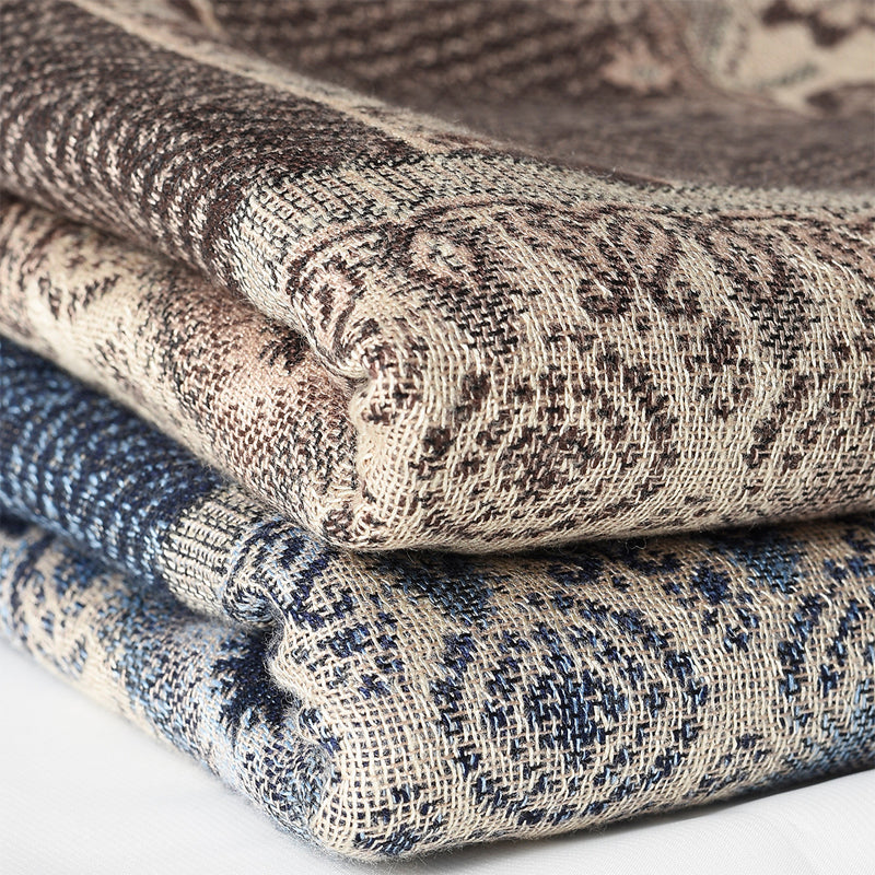 Elegant Fringe Scarf with Classic Jacquard Design