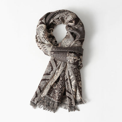 Elegant Fringe Scarf with Classic Jacquard Design
